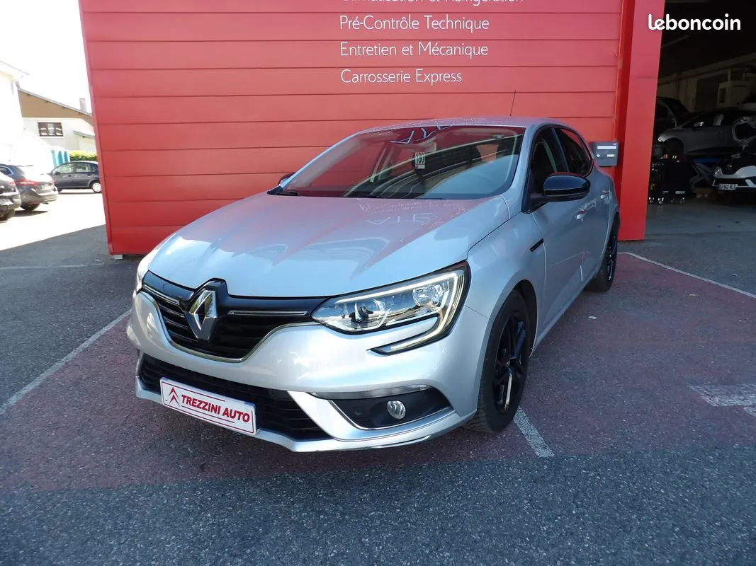 Renault Megane 2020 photo 2