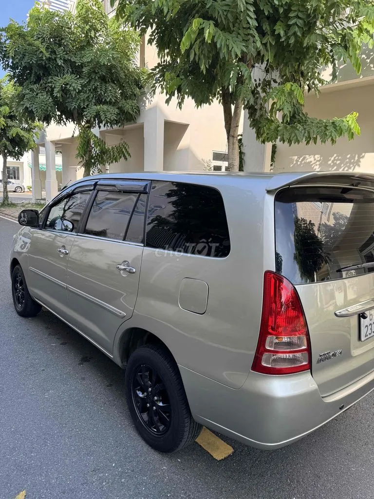 Toyota Innova 2007 photo 4