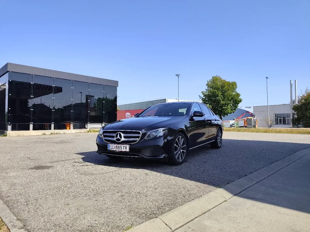 Mercedes-Benz E-Class 2018 photo 2
