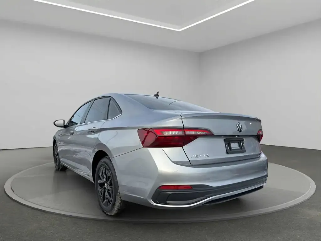 Volkswagen Jetta 2023 photo 4