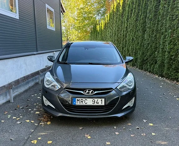 Hyundai I40 2012 photo 2