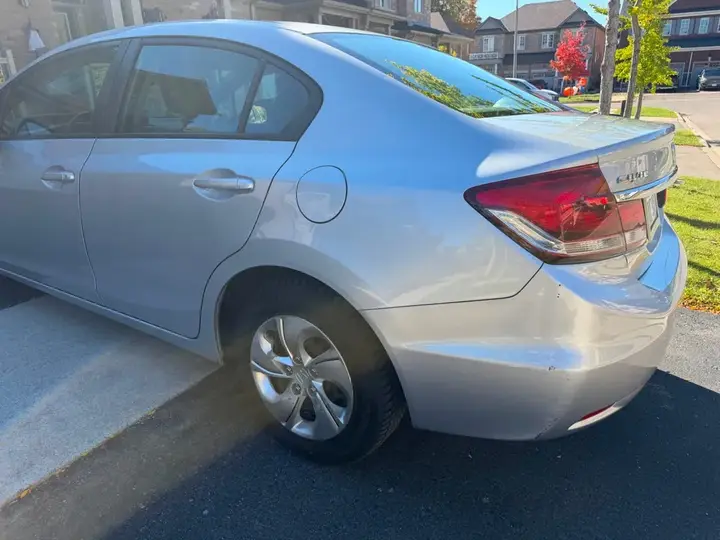 Honda Civic 2013 photo 4