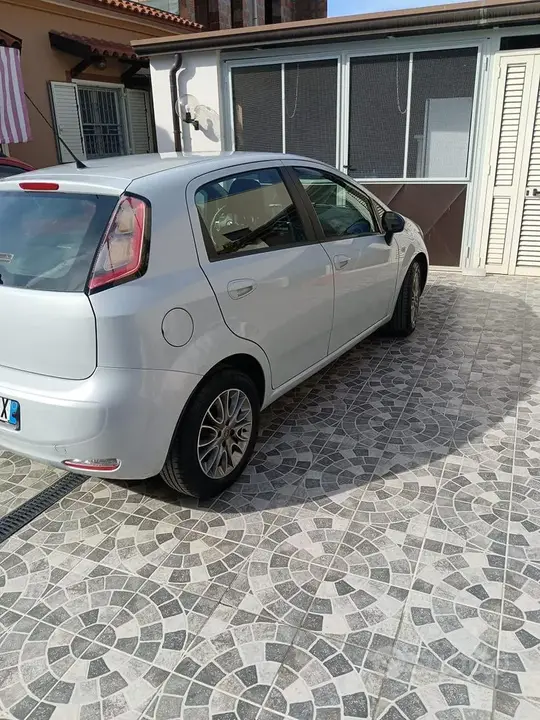 Fiat Punto 2013 photo 4