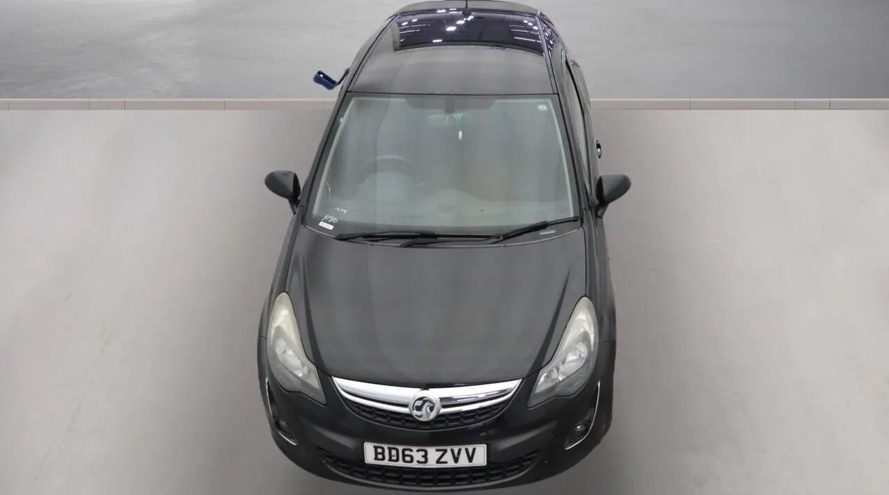 Vauxhall Corsa 2013 photo 2