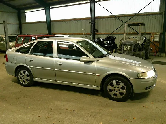 Opel Vectra 2001 photo 2