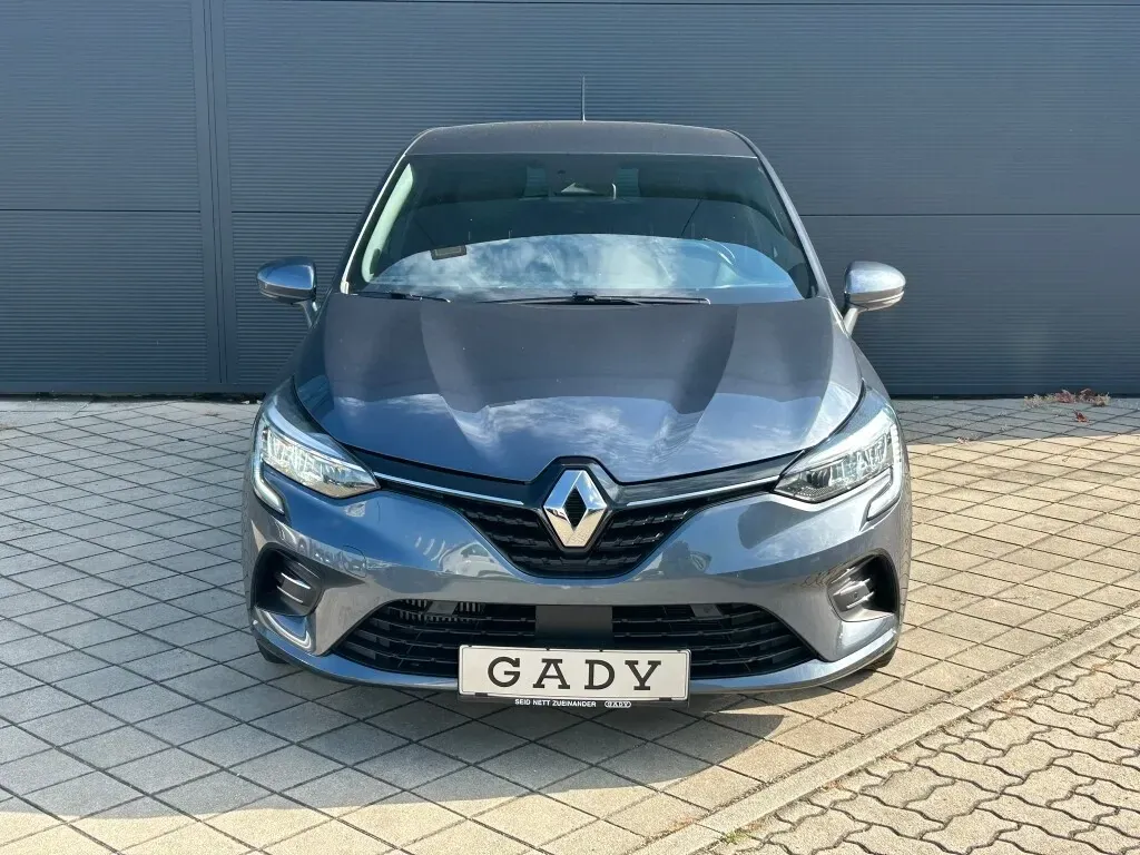 Renault Clio 2021 photo 3