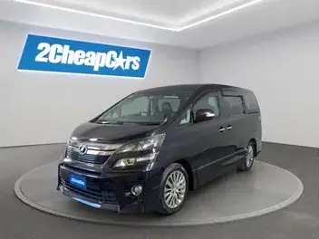 Toyota Vellfire 2012 photo 2