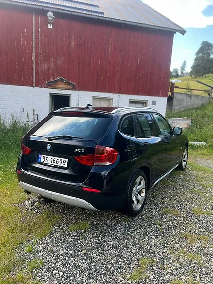 BMW X1 2010 photo 4