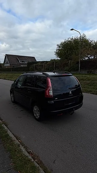 Citroen Grand C4 Picasso 2013 photo 2