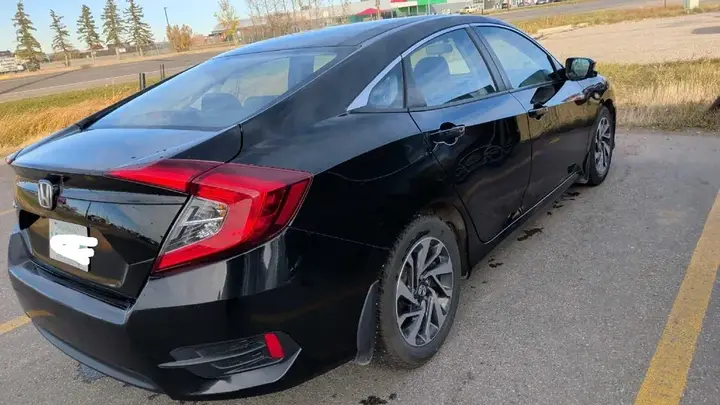Honda Civic 2016 photo 2