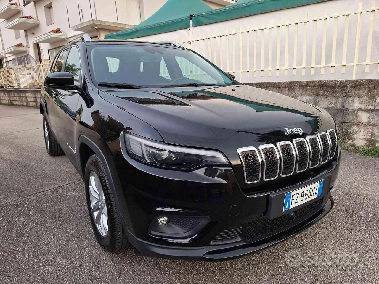 Jeep Cherokee