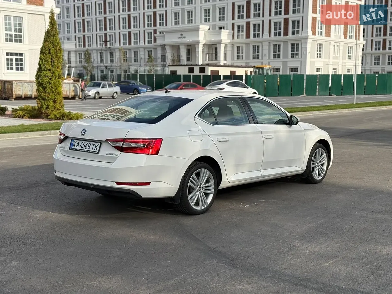 Skoda Superb 2018 photo 5
