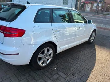 Audi A3 2010 photo 3