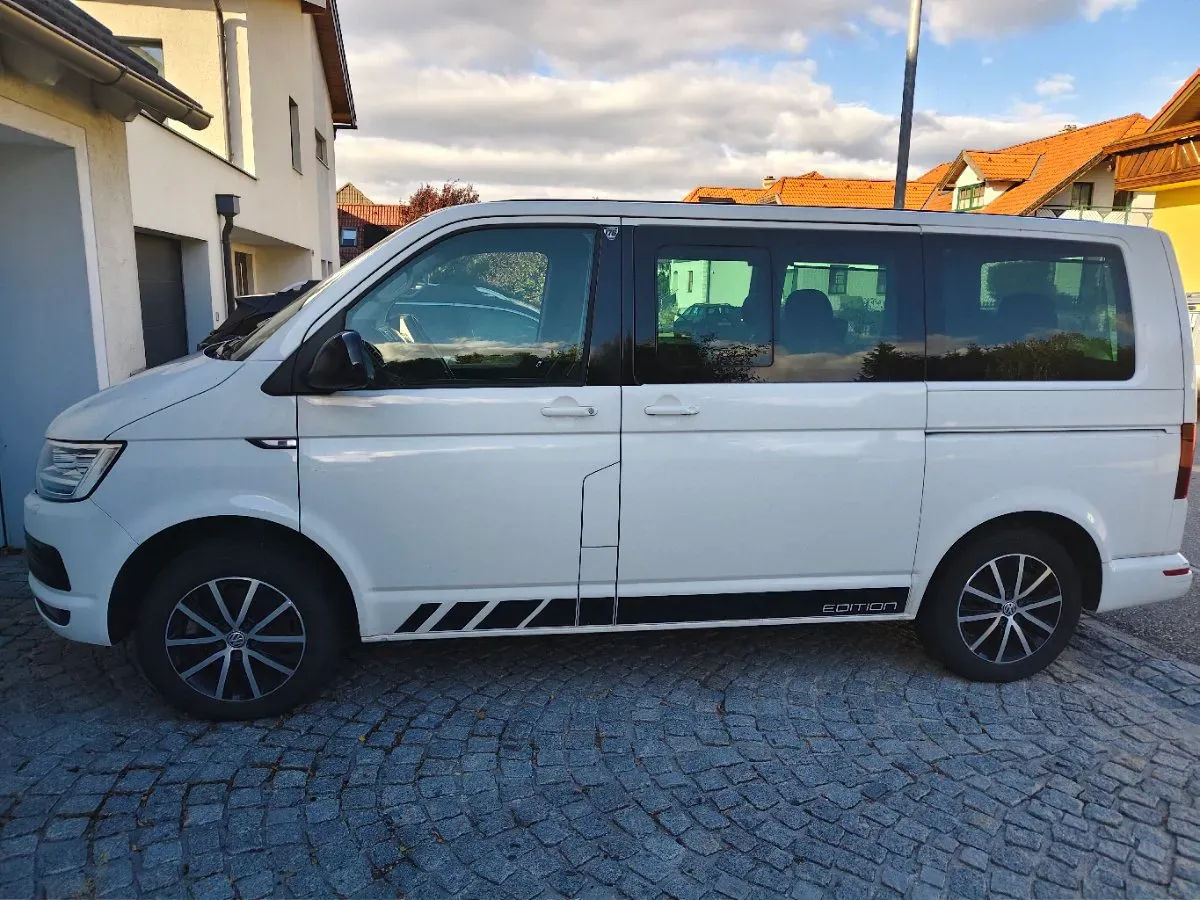 Volkswagen Multivan 2016 photo 2