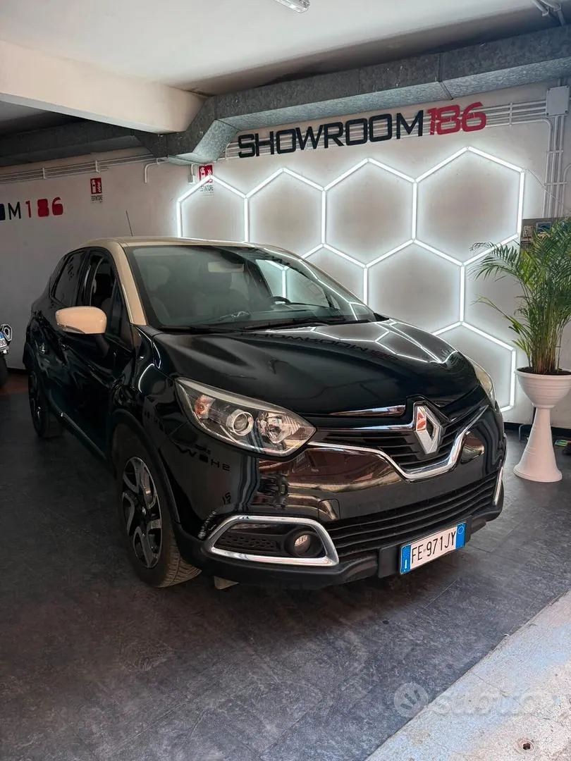 Renault Captur 2016 photo 2