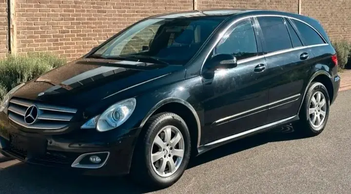 Mercedes-Benz R-Class
