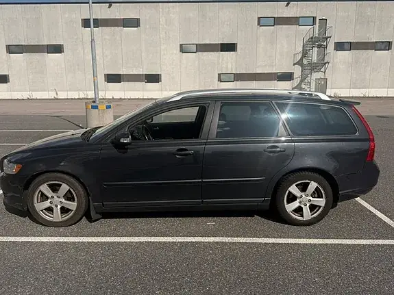 Volvo V50 2009 photo 3