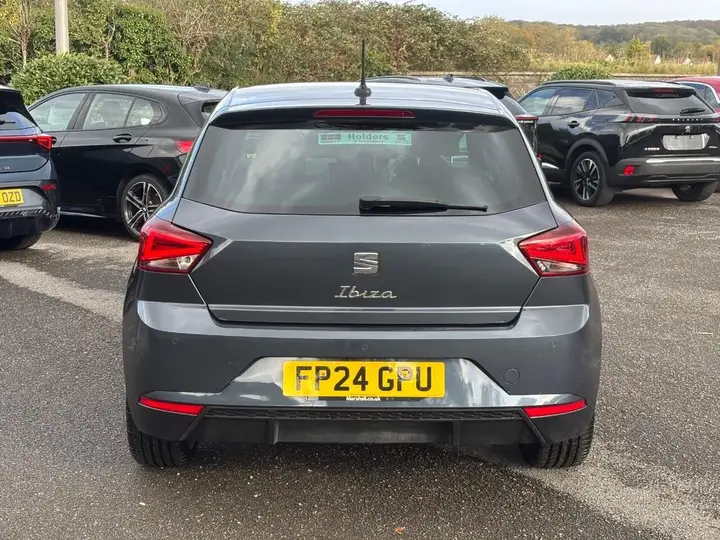 Seat Ibiza 2024 photo 4