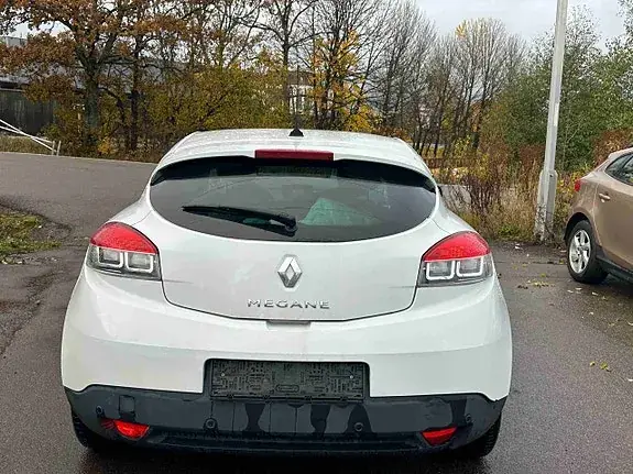 Renault Megane 2011 photo 4