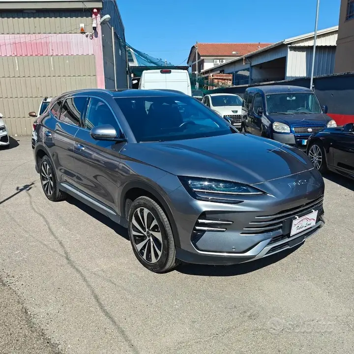 BYD Seal U 2025 photo 3