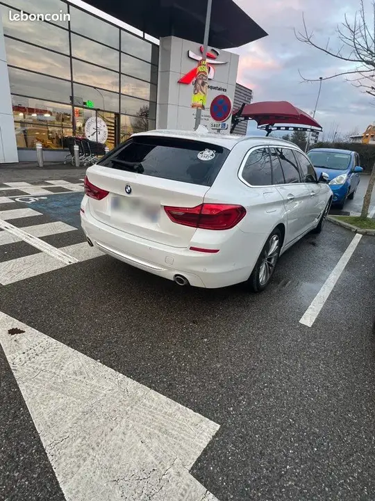 BMW 5 Series 2017 photo 3