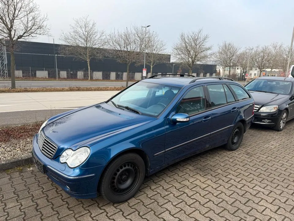 Mercedes-Benz C200