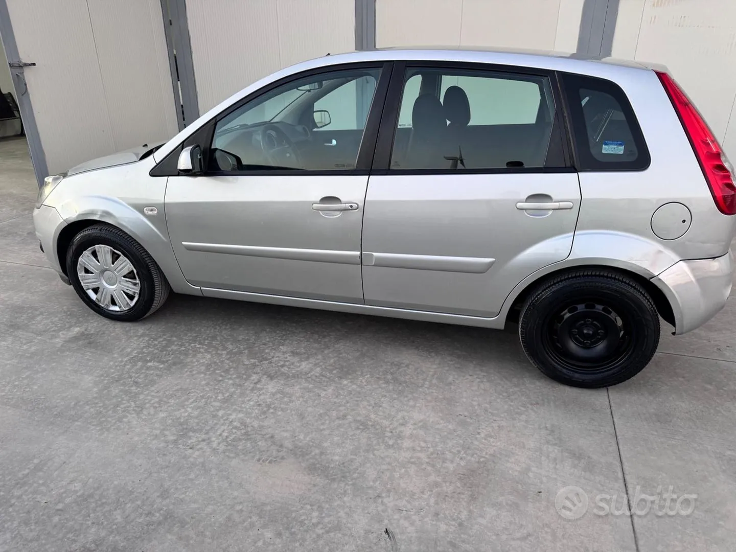 Ford Fiesta 2007 photo 3