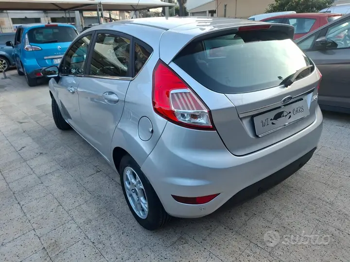 Ford Fiesta 2015 photo 4