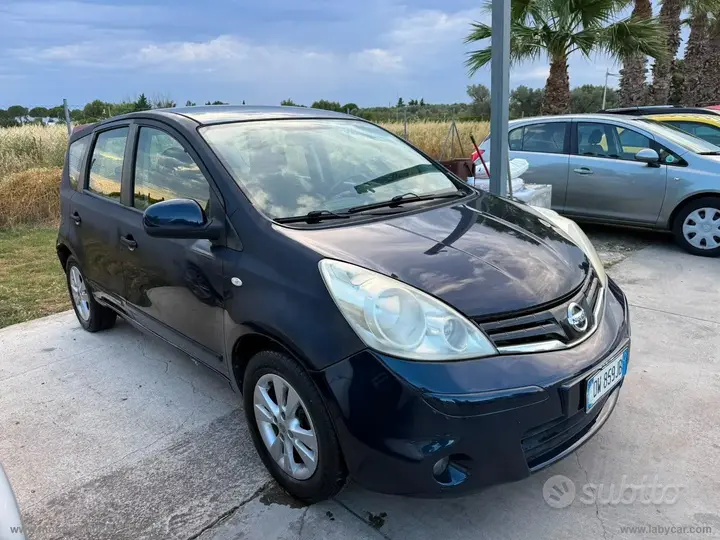 Nissan Note 2009 photo 2
