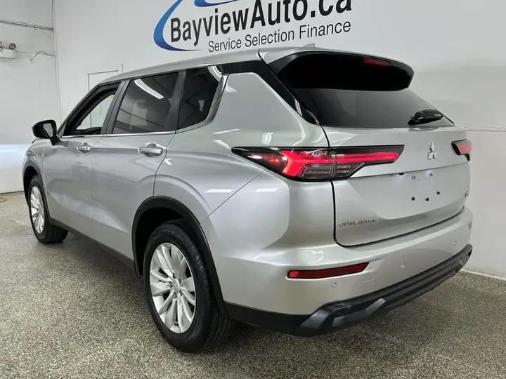 Mitsubishi Outlander 2025 photo 5