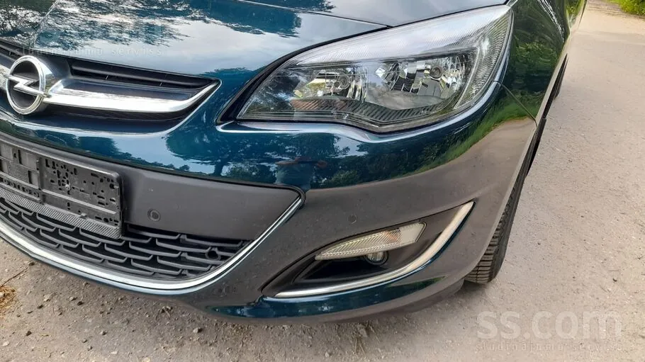 Opel Astra 2015 photo 3