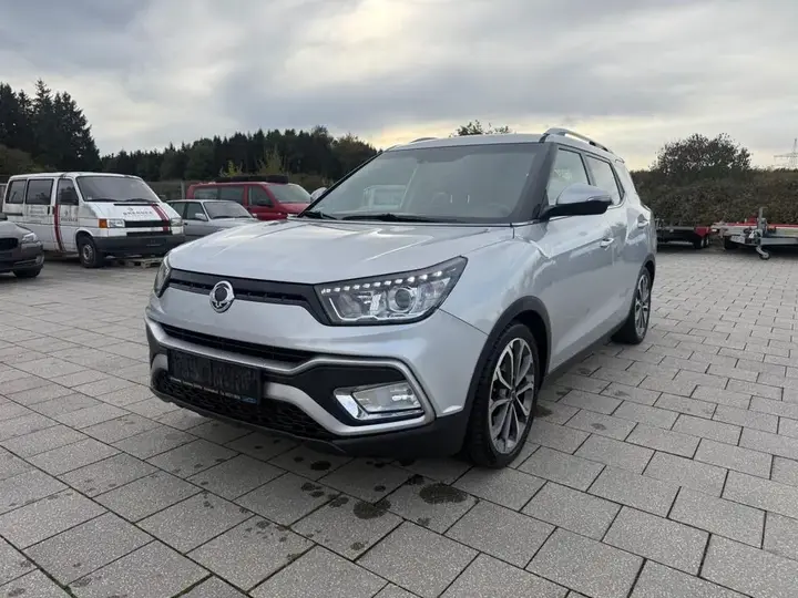 KG Mobility Xlv