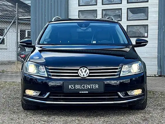 Volkswagen Passat 2012 photo 4