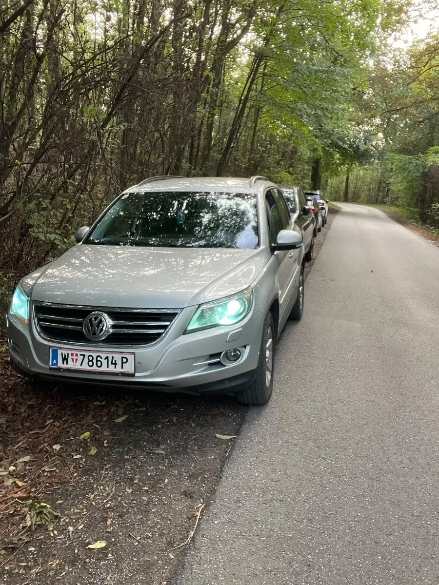 Volkswagen Tiguan 2008 photo 2