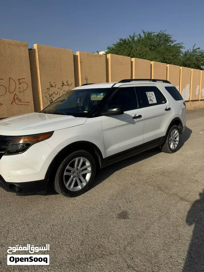 Ford Explorer 2013 photo 3