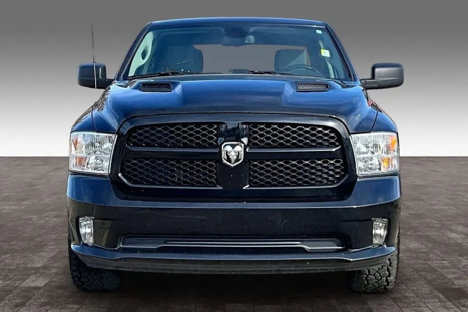 Ram 1500 Classic 2023 photo 3