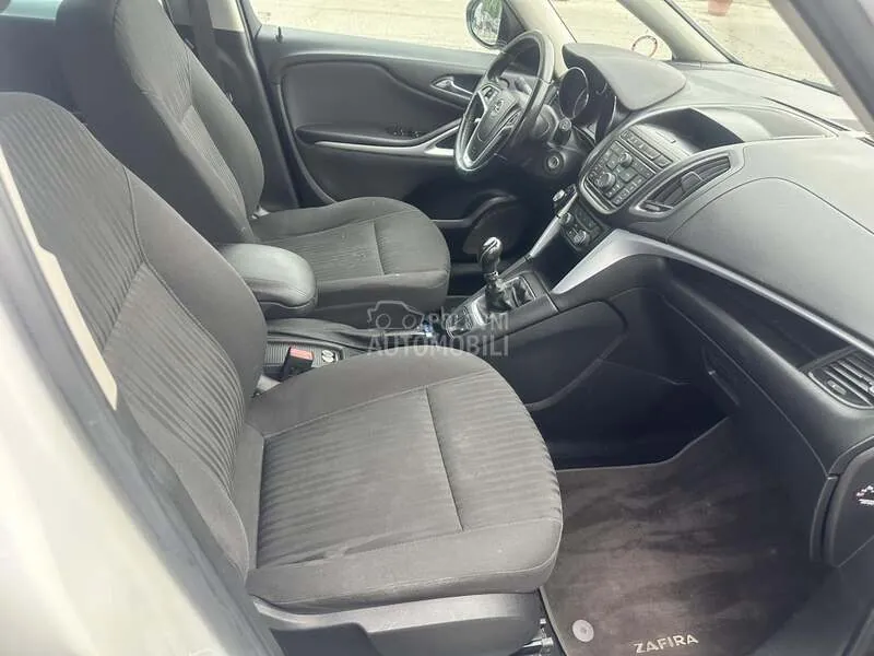 Opel Zafira 2012 photo 5