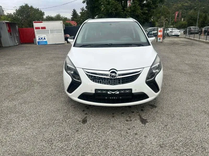 Opel Zafira 2012 photo 3