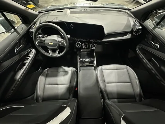 Chevrolet Blazer 2024 photo 3