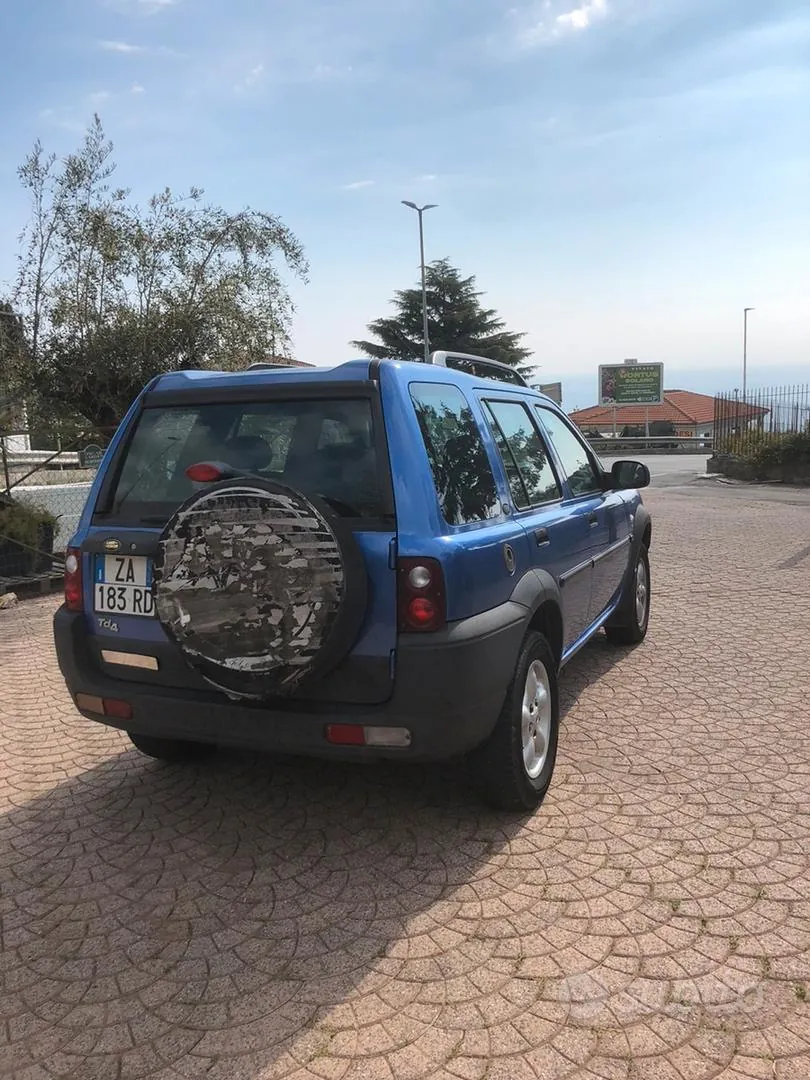 Land Rover Freelander 2003 photo 4