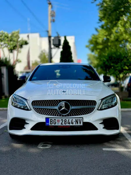 Mercedes-Benz C 200 2019 photo 3