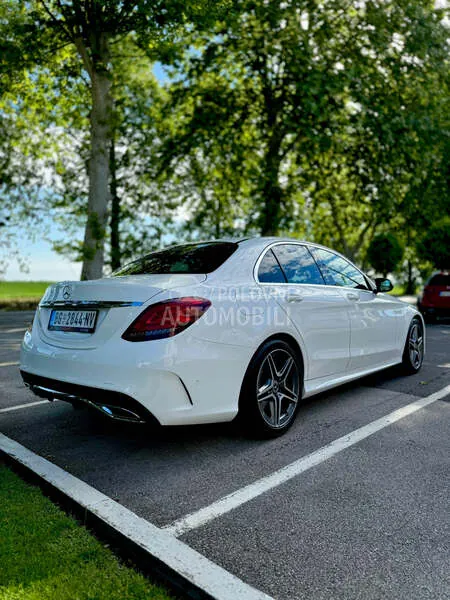 Mercedes-Benz C 200 2019 photo 4