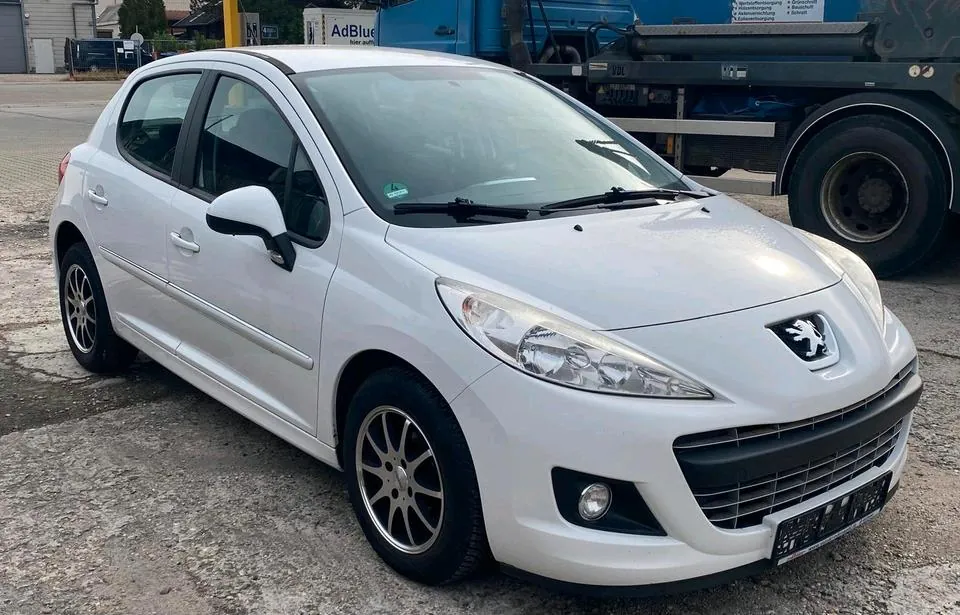 Peugeot 207