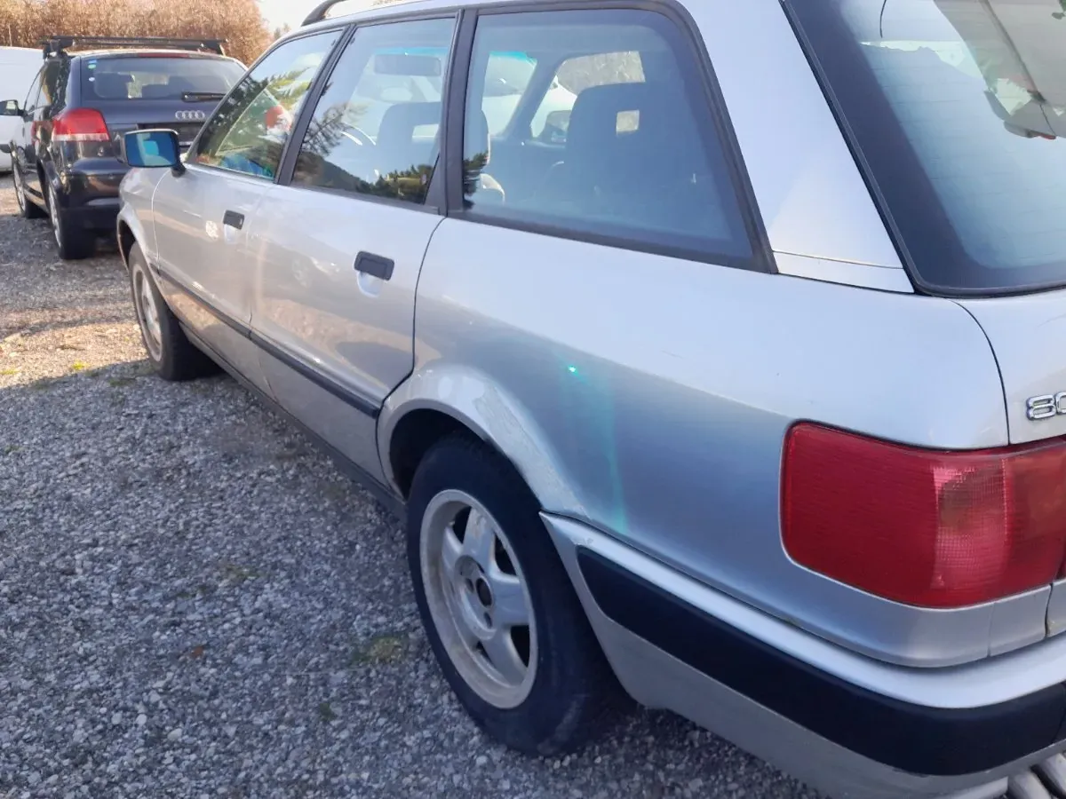 Audi 80 1994 photo 2