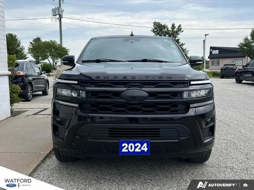 Ford Expedition 2024 photo 2