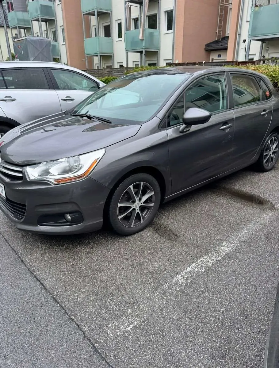 Citroen C4 2015 photo 2