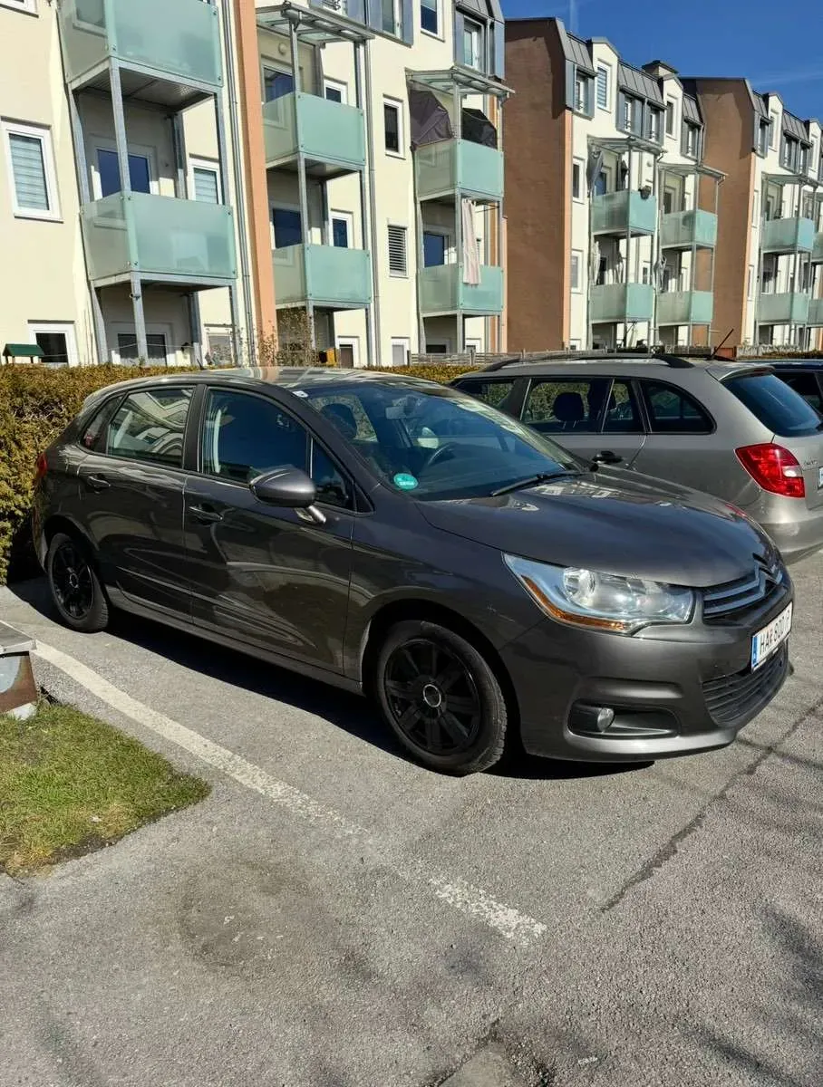 Citroen C4 2015 photo 3