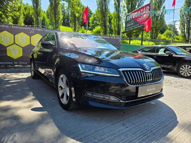 Skoda Superb 2021 photo 3