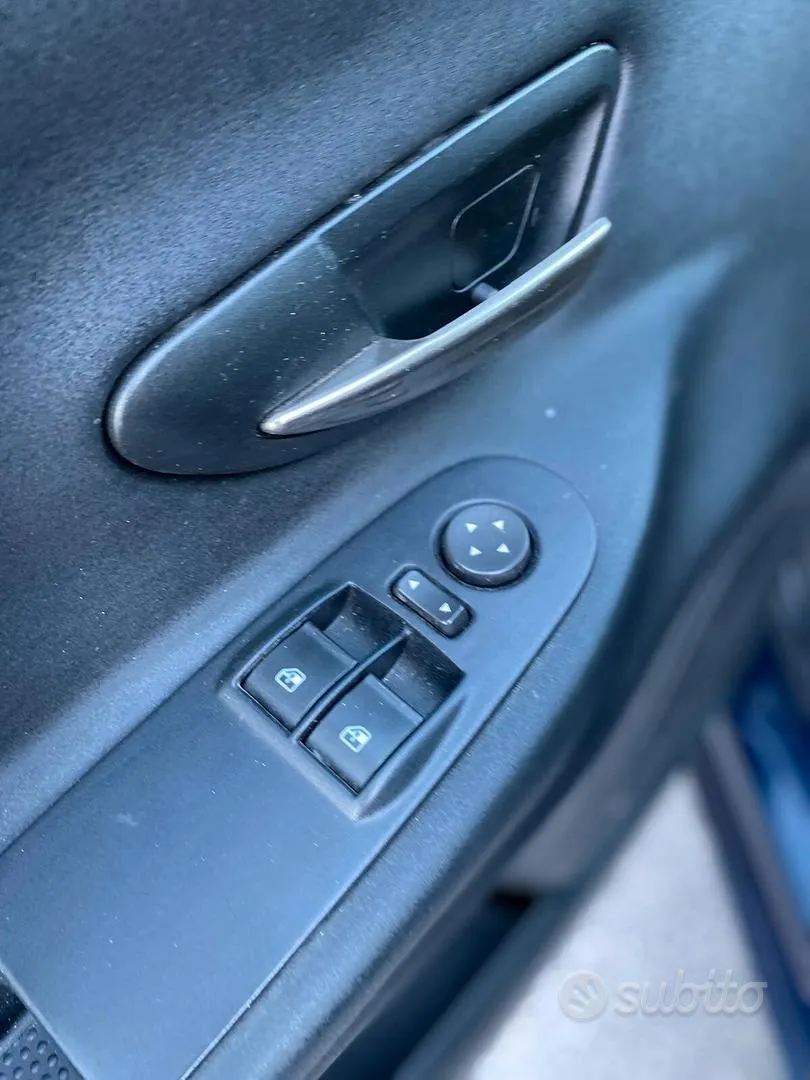 Lancia Ypsilon 2017 photo 3