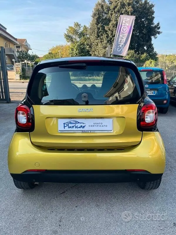 Smart Fortwo 2017 photo 4